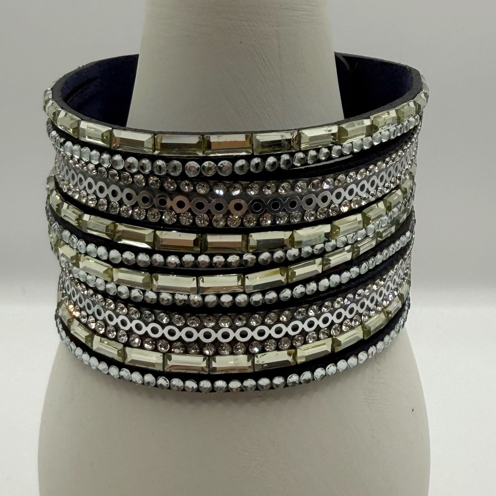 Blue Velvet Cuff Bracelet – Silver Beads & Rhinestone Crystal Embellishments - Picture 2 of 7